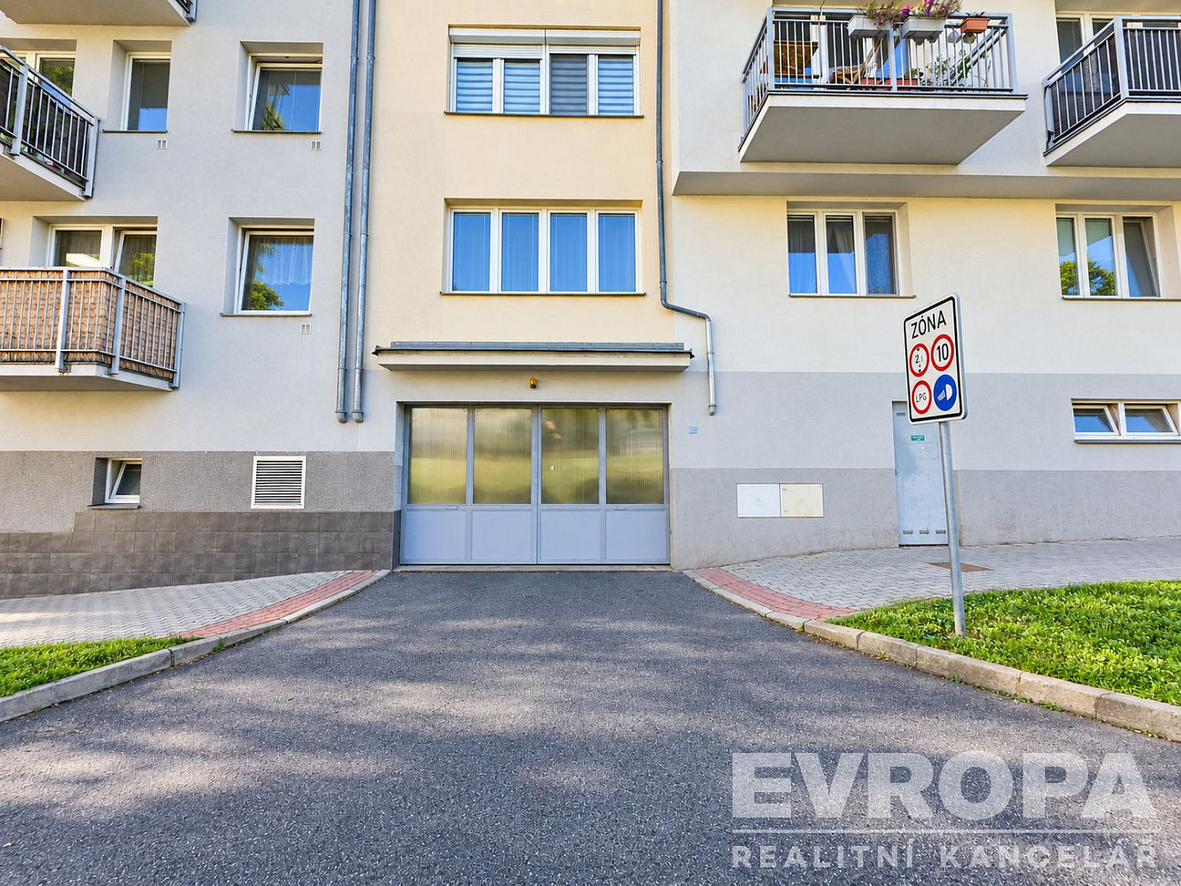 Prodej parkovacího stání, ul. Merhoutova, Praha 4, Krč – fotografie 4