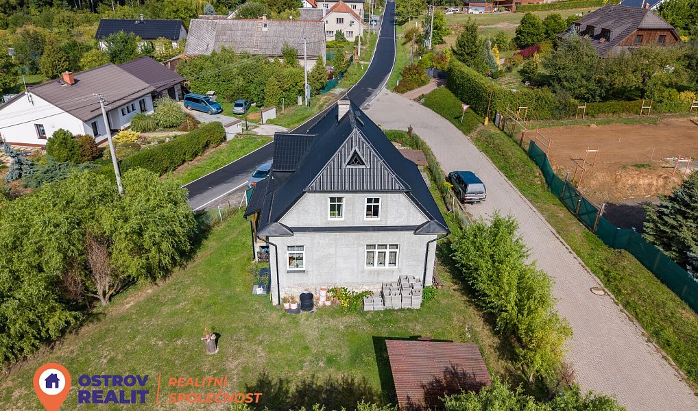 Prodej domu 140 m² s pozemkem 1 034 m², Nový Malín – náhled fotky 2