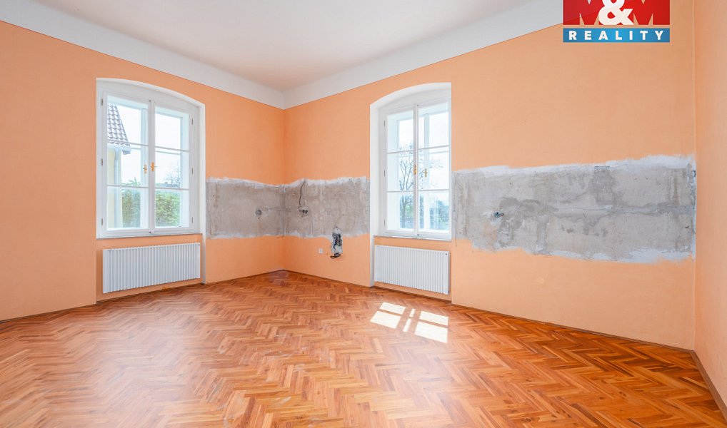 Prodej domu 963 m² s pozemkem 4 672 m², Dírná – náhled fotky 7