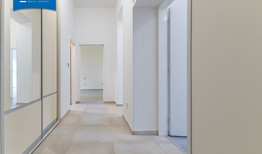 Pronájem bytu 4+1 130 m², Liberec – náhled fotky 15