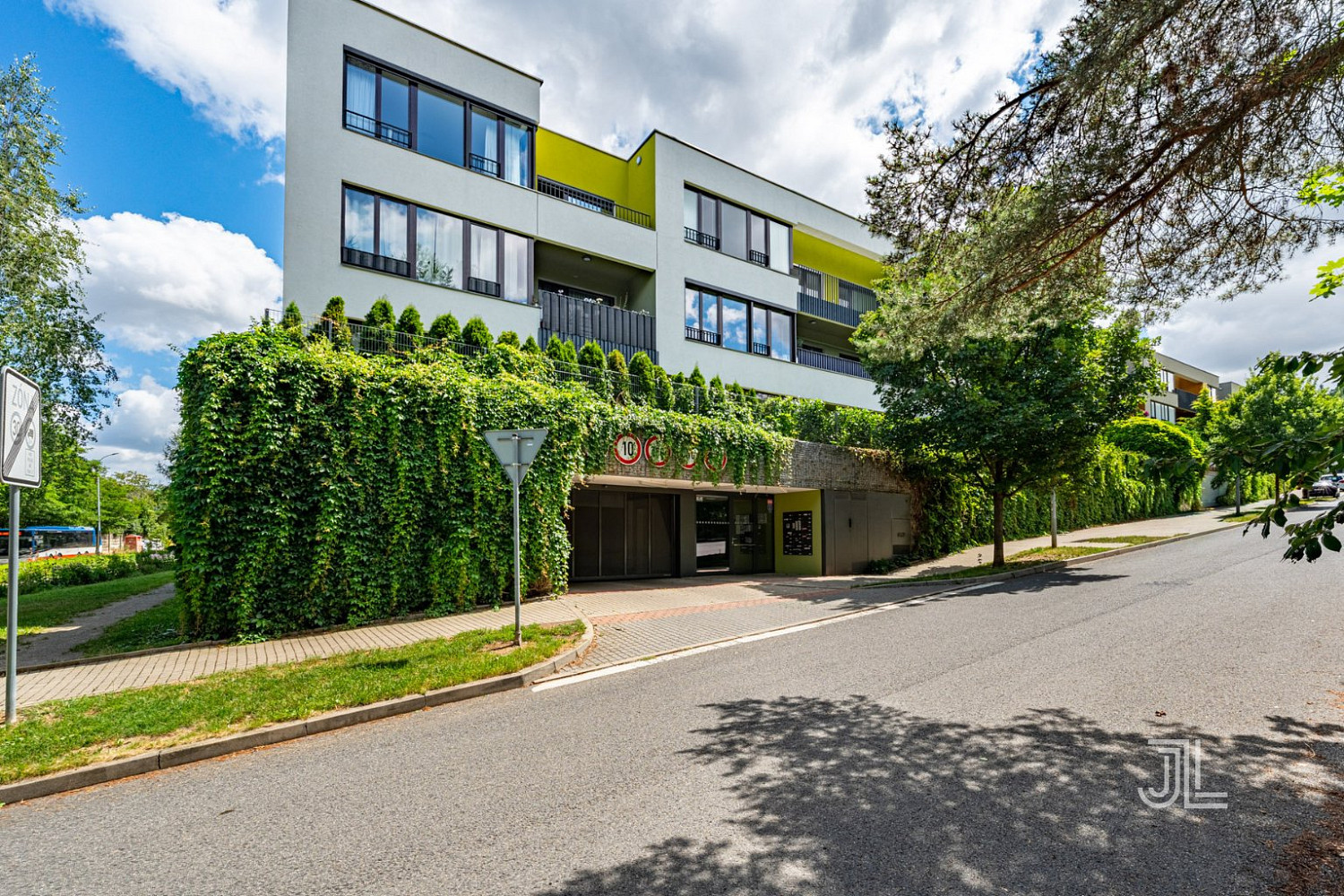 Prodej bytu 2+kk 56 m²