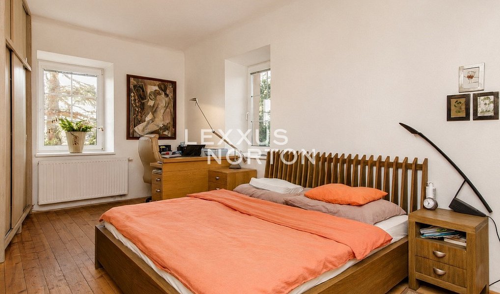 Prodej domu 320 m² s pozemkem 6 211 m², Jindřichov – náhled fotky 11