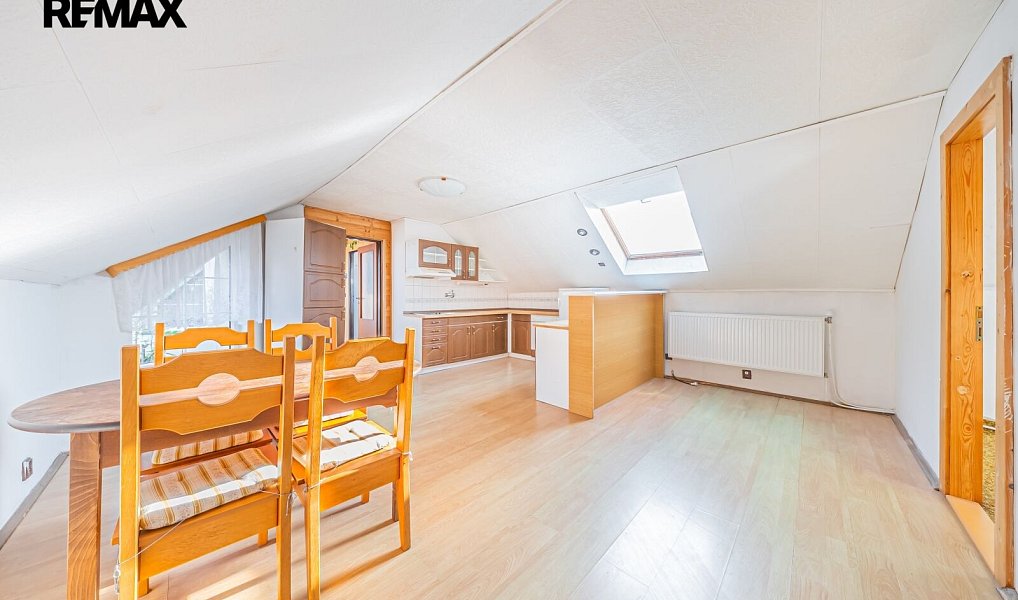 Prodej domu 186 m² s pozemkem 497 m², Žilina – náhled fotky 25