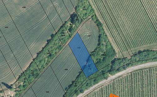 Prodej pole 172 m², Ořechov, okres Uherské Hradiště