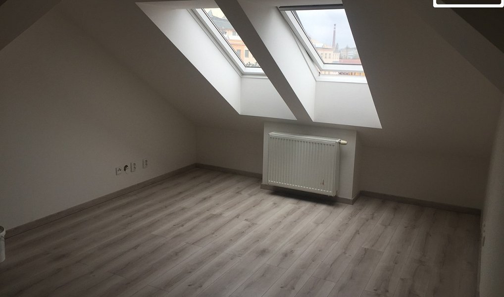 Pronájem bytu 2+kk 42 m², Plzeň – náhled fotky 3
