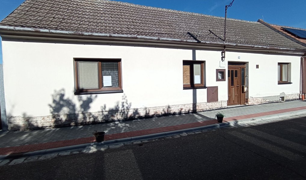 Prodej domu 120 m² s pozemkem 219 m², Valtice – náhled fotky 3