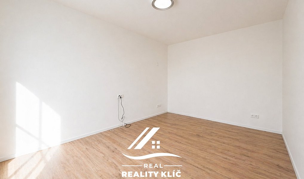 Pronájem bytu 1+1 28 m², Ostrava – náhled fotky 3