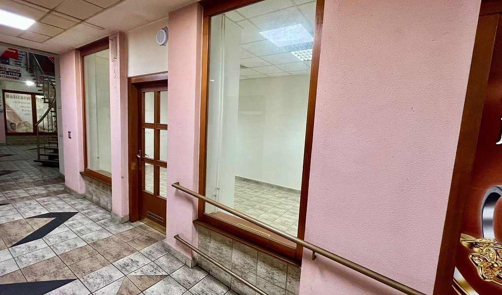 Pronájem obchodních prostor 19 m², Hodonín – náhled fotky 10