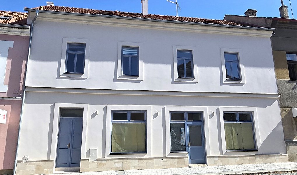 Pronájem bytu 3+kk 110 m², Louny – náhled fotky 19