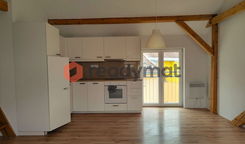 Pronájem bytu 2+kk 76 m², Hodonín – náhled fotky 3
