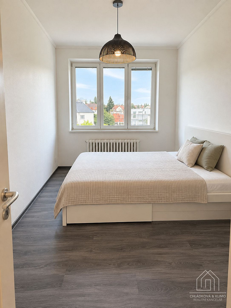 Pronájem bytu 2+kk 47 m² – fotografie 3