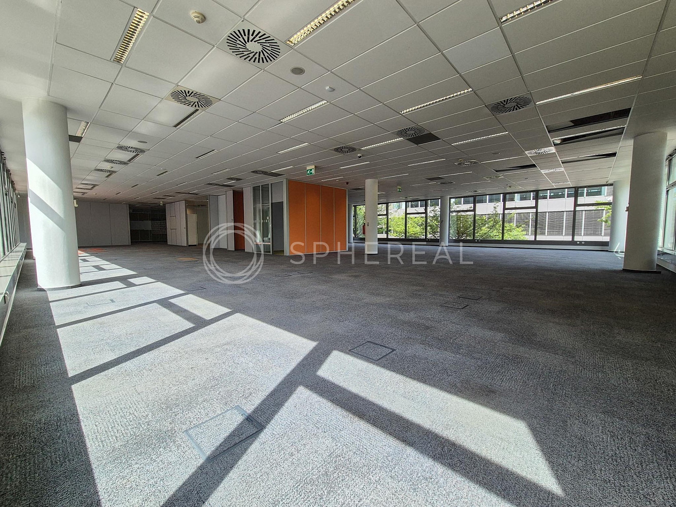 Pronájem kanceláře 1 040 m² — photo 4