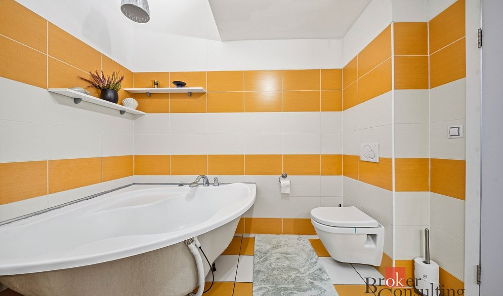 Prodej domu 107 m² s pozemkem 828 m², Výrava – náhled fotky 14