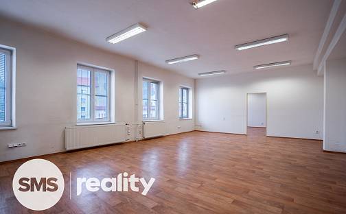Pronájem kanceláře 328 m², Revoluční, Krnov - Pod Bezručovým vrchem, okres Bruntál