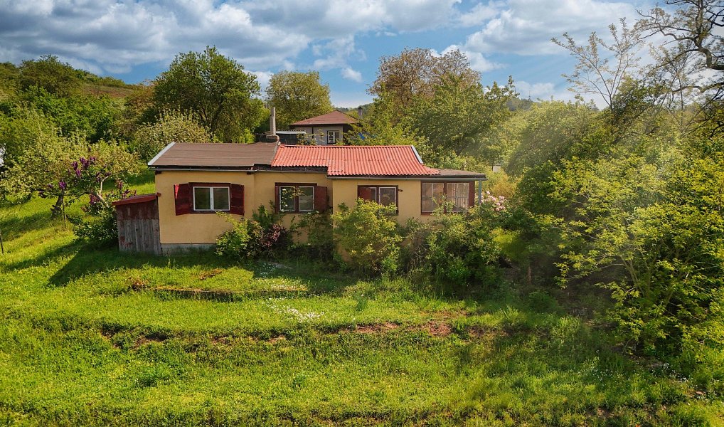 Prodej chaty/chalupy 37 m² s pozemkem 1 052 m², Beroun – náhled fotky 4