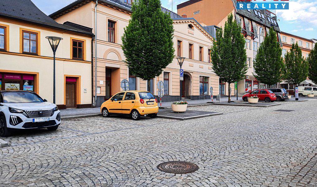 Pronájem obchodních prostor 335 m², Jeseník – náhled fotky 12