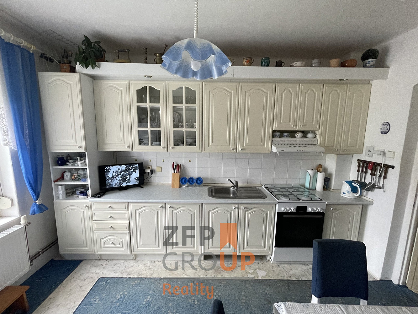 Prodej domu 220 m² s pozemkem 548 m² — photo 2