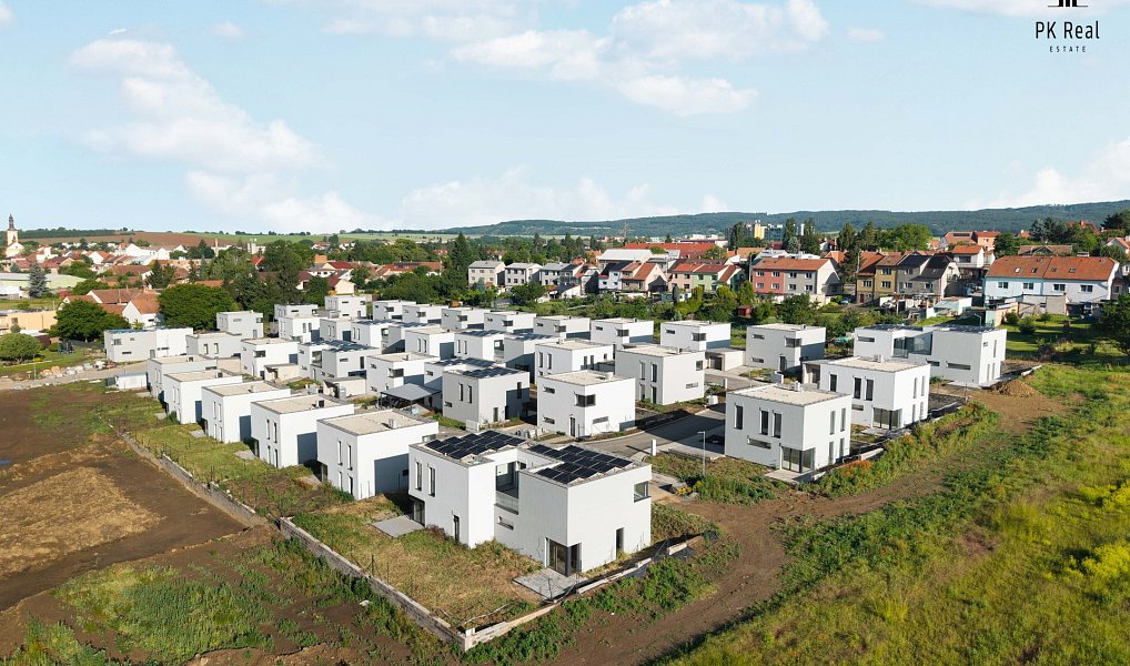 Prodej domu 136 m² s pozemkem 306 m², Rousínov – náhled fotky 8