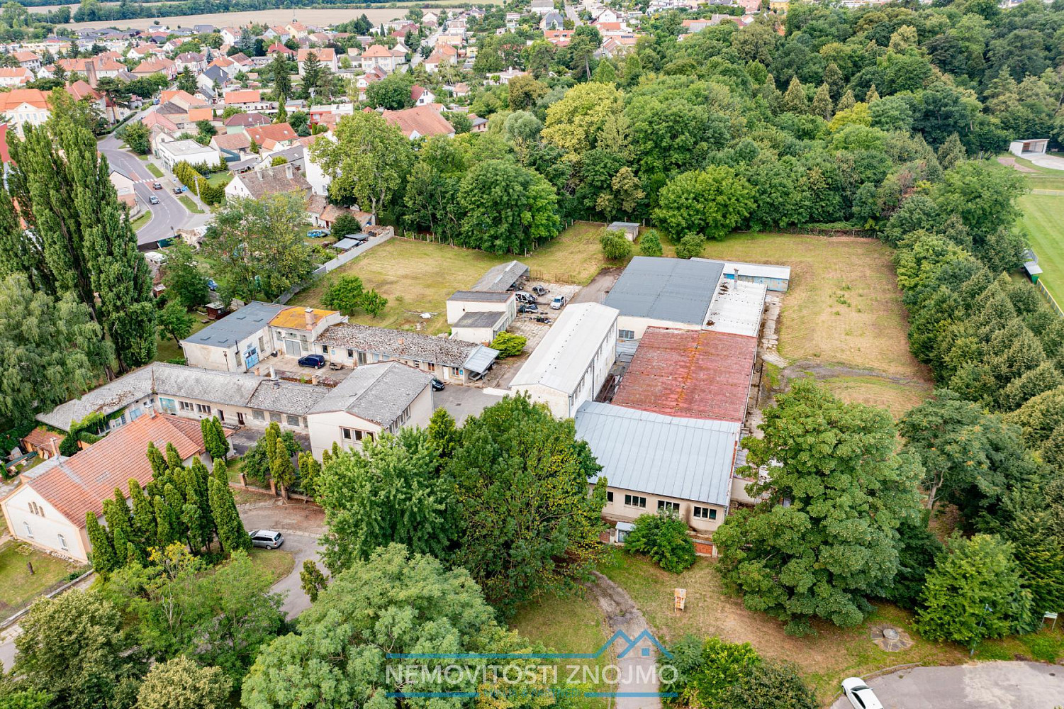 Pronájem výrobních prostor 12 000 m² – fotografie 5