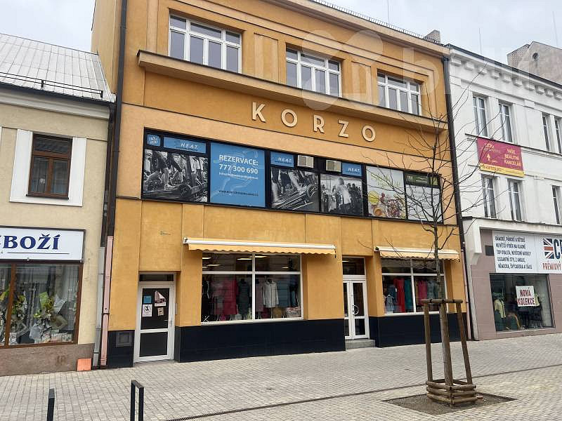 Prodej komerčního objektu (jiného typu) 200 m²