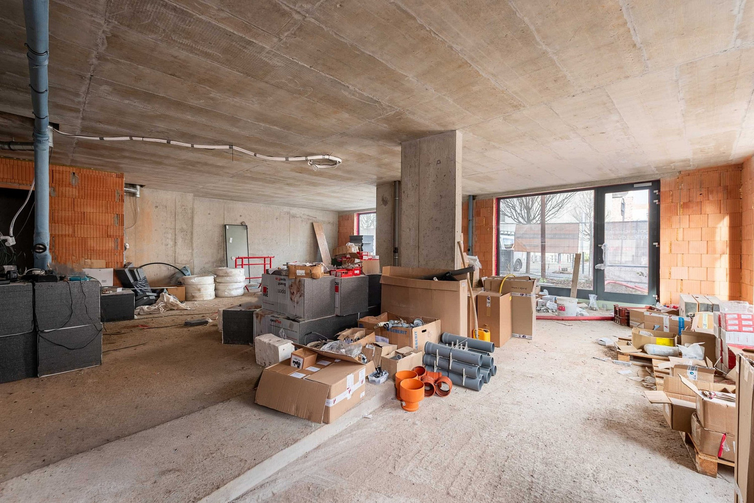 Pronájem obchodních prostor 143 m² – fotografie 4