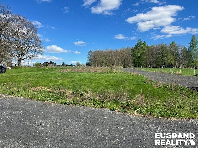 Prodej stavebního pozemku 1 366 m² – fotografie 3
