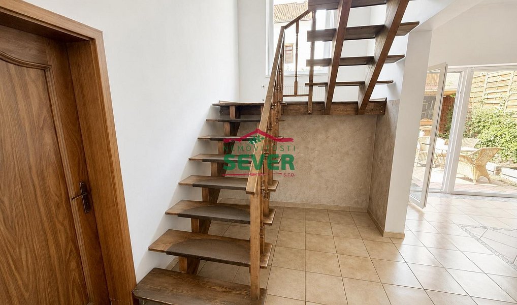 Prodej domu 194 m² s pozemkem 197 m², Teplice – náhled fotky 16