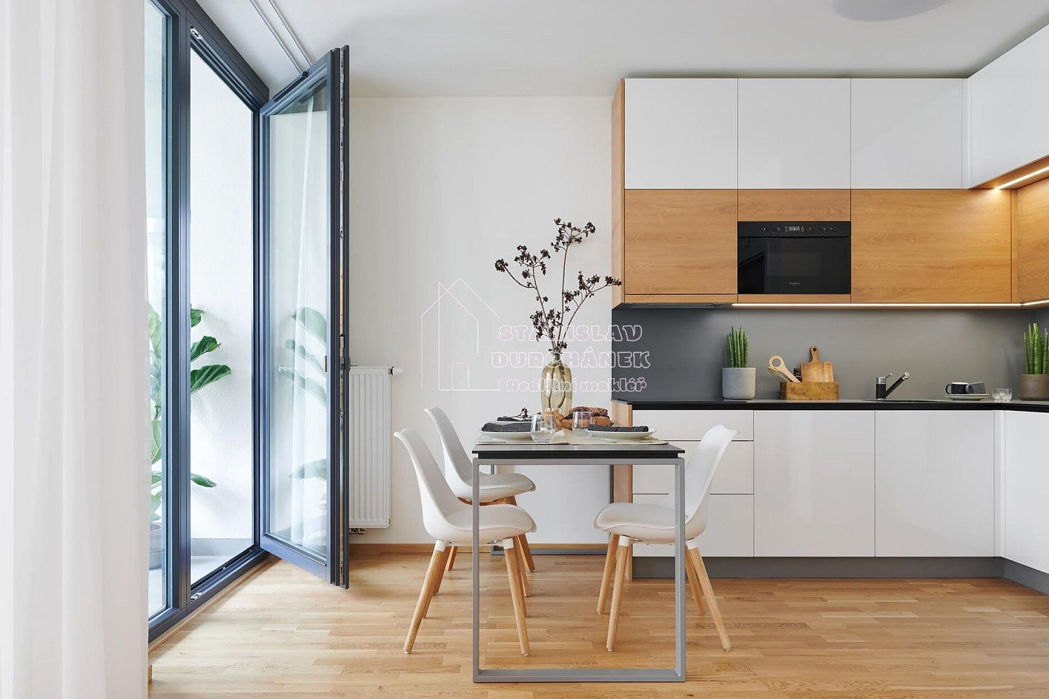 Pronájem bytu 1+kk 42 m² — photo 3