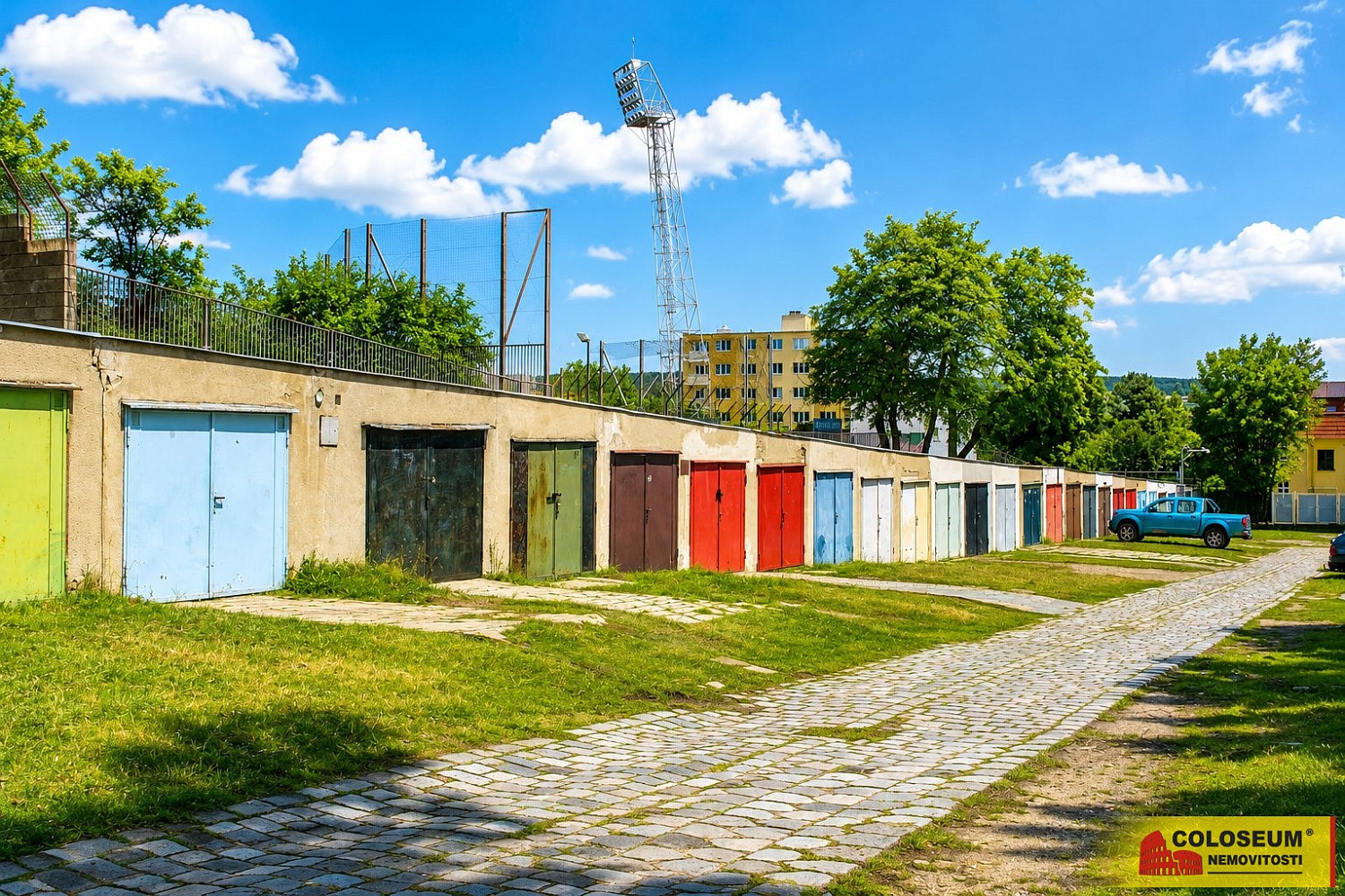 Brno - královo pole, garáž, 16 m2, bez elektřiny - garáž — photo 3