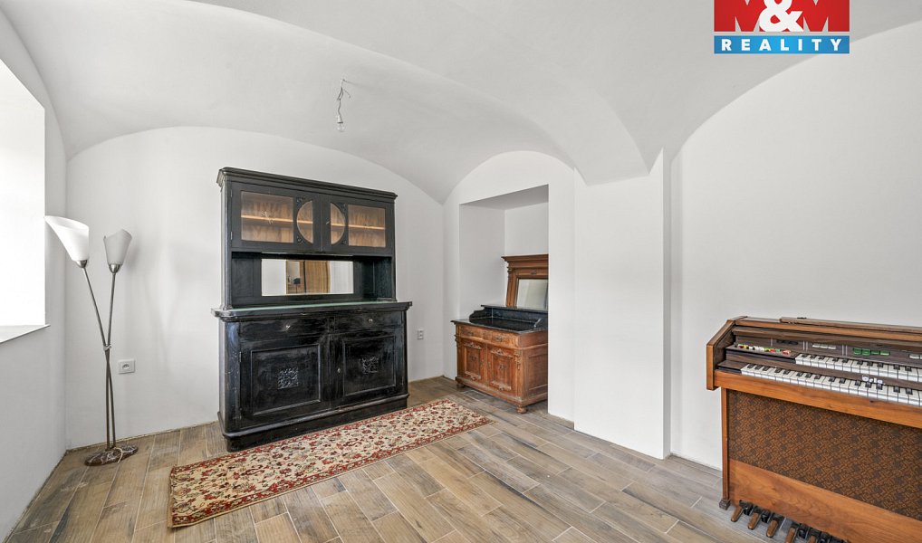 Prodej chaty/chalupy 260 m² s pozemkem 2 350 m², Broumov – náhled fotky 12