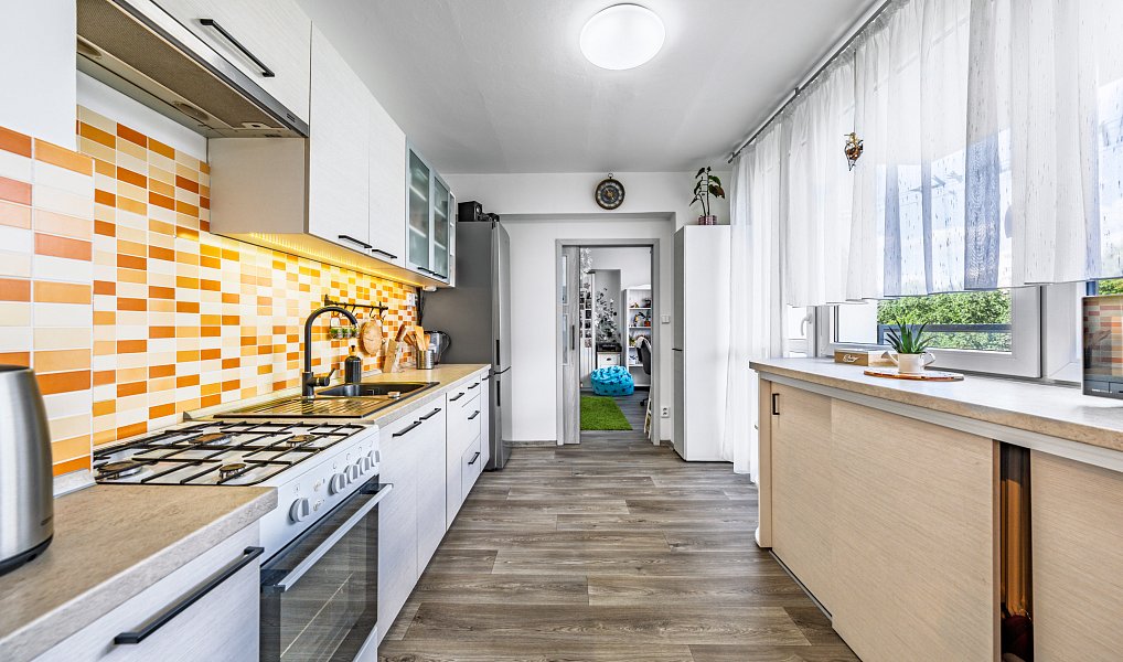 Prodej bytu 4+1 85 m², Kladno – náhled fotky 3