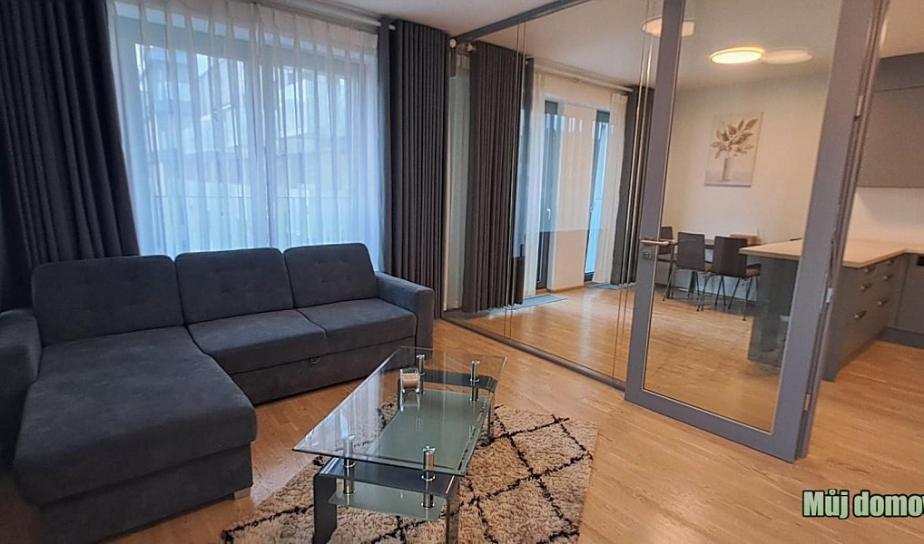 Pronájem bytu 2+1 79 m², Praha – náhled fotky 4