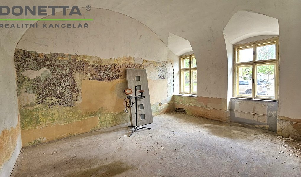 Pronájem obchodních prostor 100 m², Jaroměř – náhled fotky 4