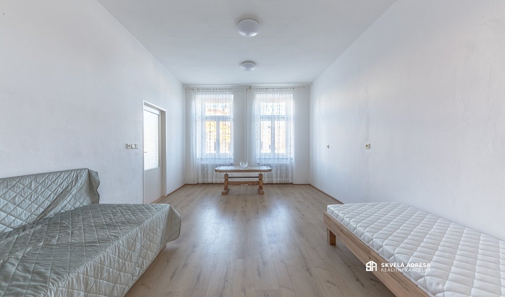 Prodej nájemního domu, činžáku 600 m², Vimperk – náhled fotky 8
