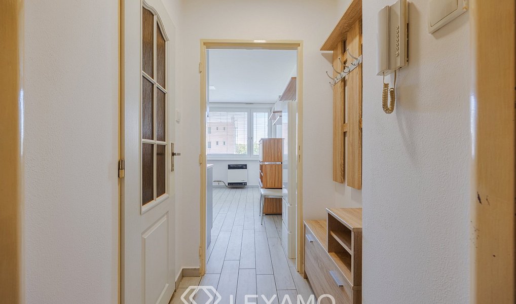 Pronájem bytu 1+kk 21 m², Znojmo – náhled fotky 7