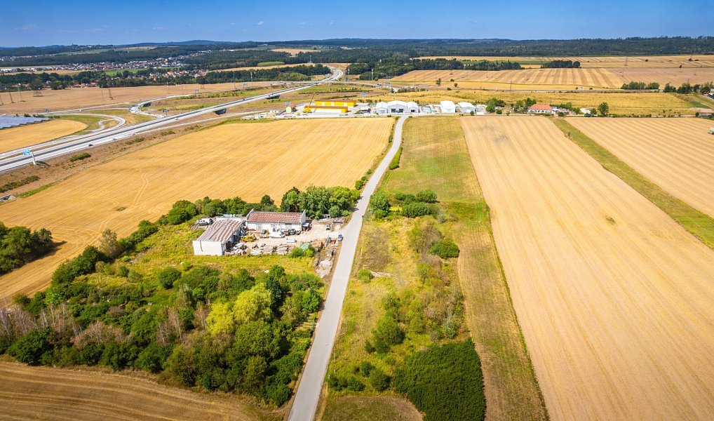 Prodej komerčního pozemku 4 744 m², Hůry – náhled fotky 10