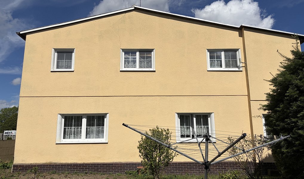 Prodej domu 193 m² s pozemkem 856 m², Chrást – náhled fotky 2
