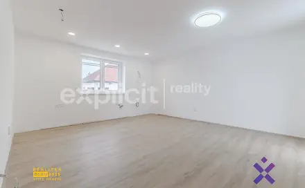 Prodej bytu 2+kk 49 m², Nezdenice, okres Uherské Hradiště