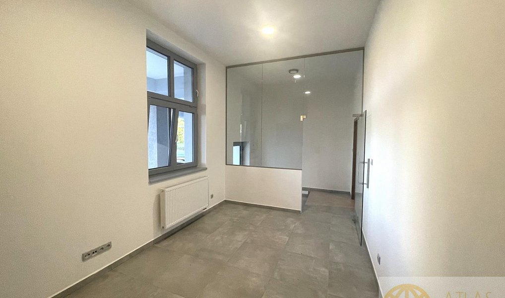 Pronájem bytu 1+kk 23 m², Tábor – náhled fotky 3