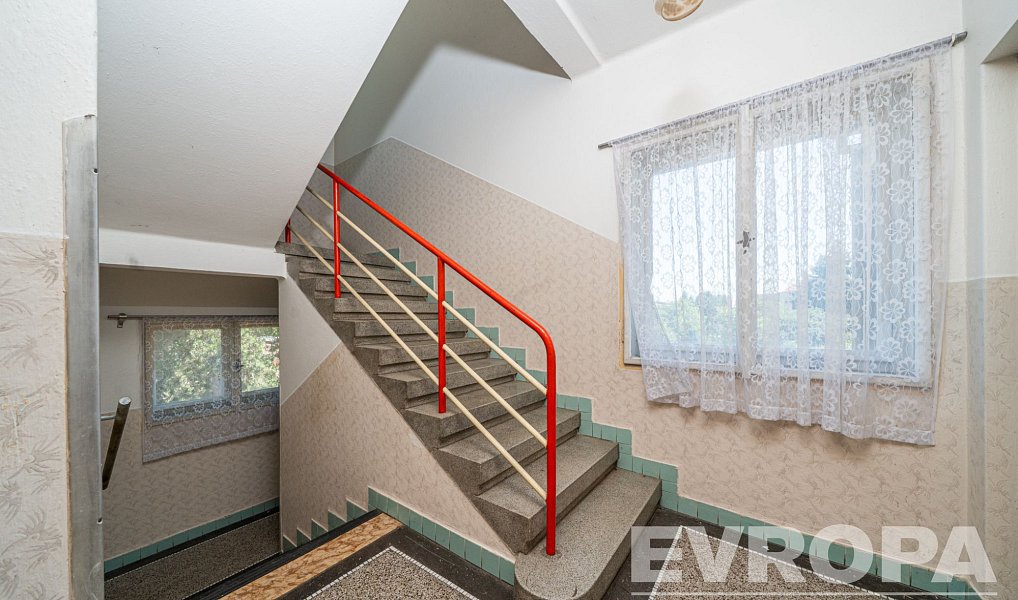 Prodej domu 186 m² s pozemkem 1 260 m², Benátky nad Jizerou – náhled fotky 10