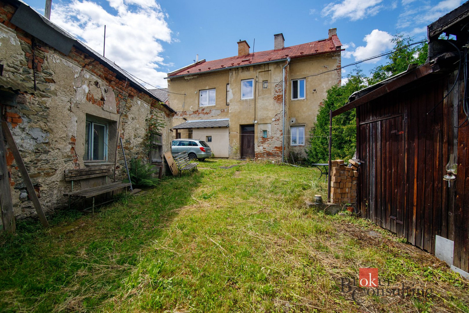 Prodej komerčního objektu (jiného typu) 320 m² – fotografie 2