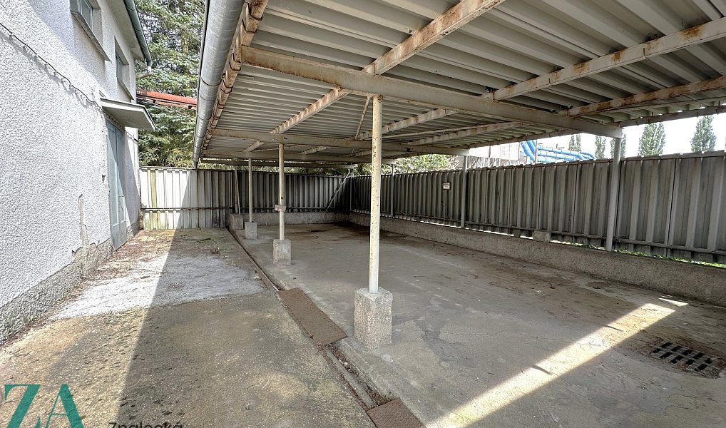 Pronájem skladovacích prostor 350 m², Luby – náhled fotky 2