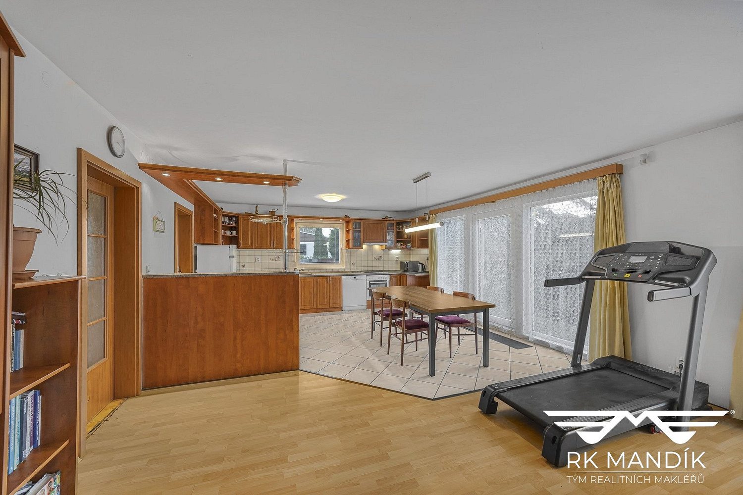 Prodej domu 212 m² s pozemkem 617 m² — photo 4