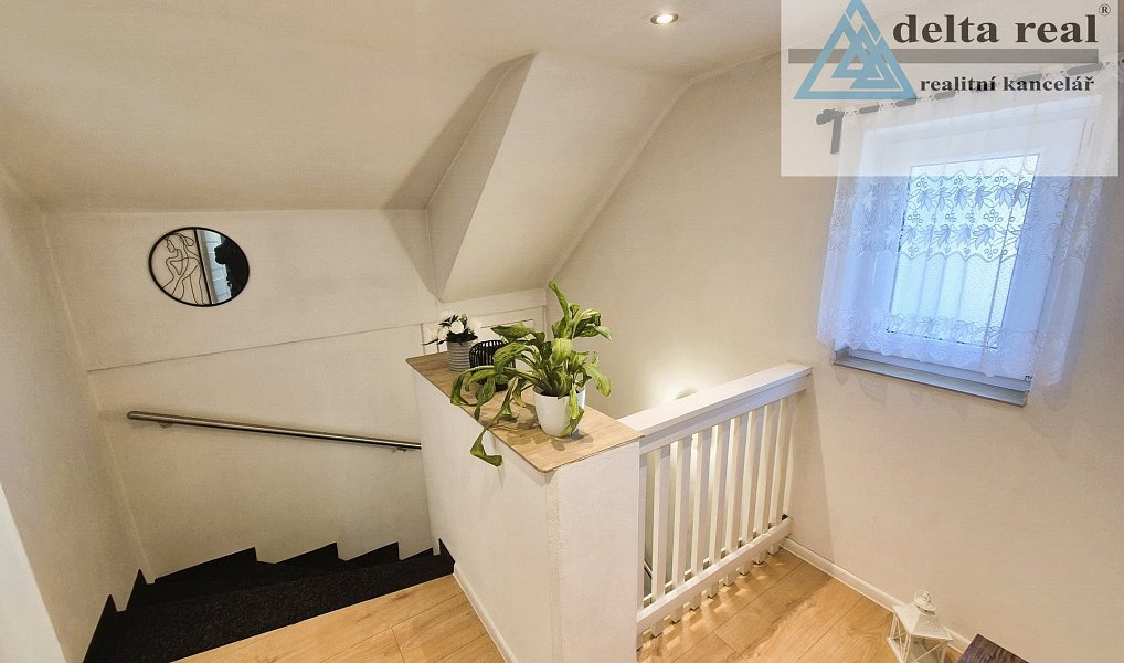 Prodej domu 95 m² s pozemkem 1 033 m², Hanušovice – náhled fotky 12