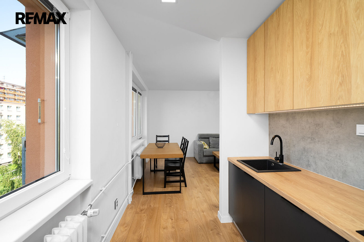 Pronájem bytu 3+kk 62 m² – fotografie 4