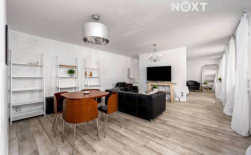 Prodej domu 60 m² s pozemkem 149 m², Pernerova, Praha 8 - Karlín