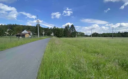 Dražba pole 1 400 m², Brod nad Tichou