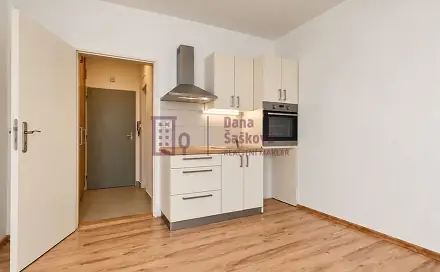 Pronájem bytu 1+kk 19 m², Nádražní, Jindřichův Hradec - Jindřichův Hradec II