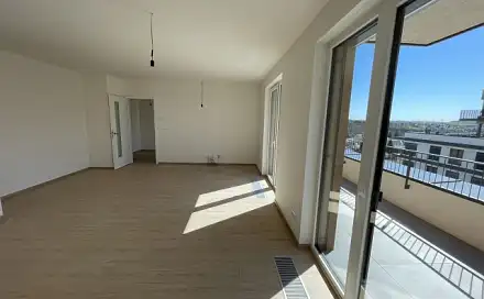 Pronájem bytu 3+kk 80 m²