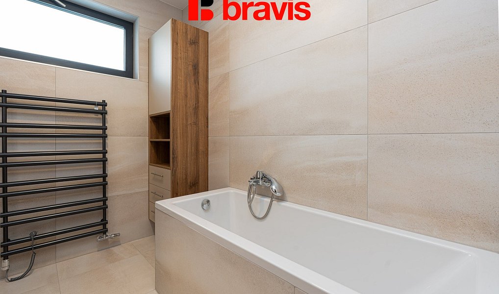 Pronájem domu 230 m² s pozemkem 414 m², Brno – náhled fotky 25
